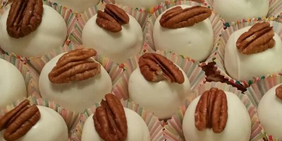 Butter Pecan Cake Balls